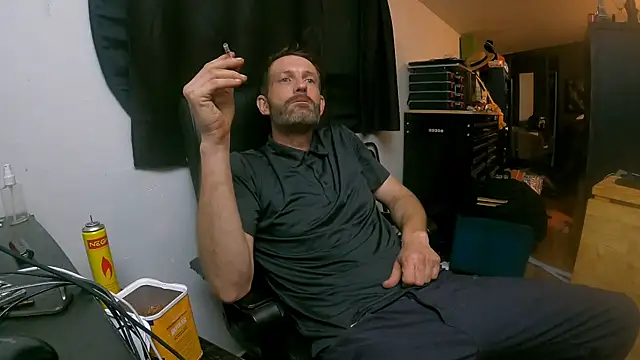 leanjamesdean online show from October 2025 05:52:01 AM