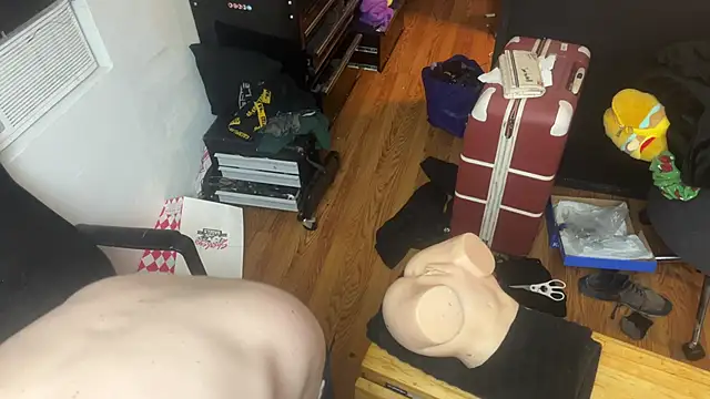 leanjamesdean online show from April 2026 04:17:01 AM