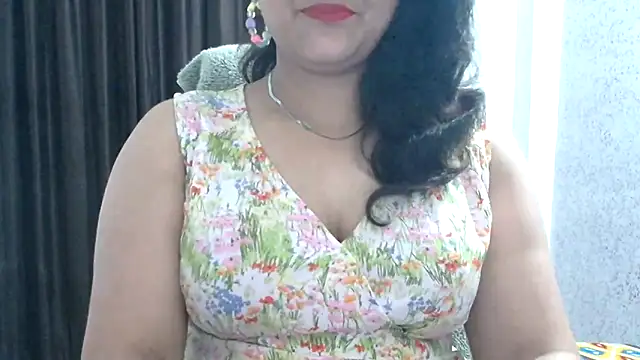 Snapshot of Maria_55 chatting on April 2026 06:22:02 AM Maria 55 online show from April 2026 06:22:02 AM