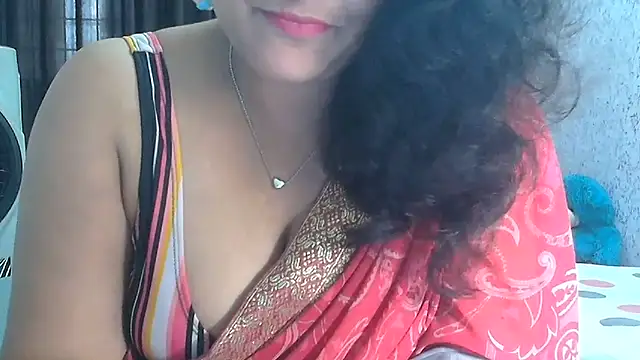 Snapshot of Maria_55 chatting on July 2026 07:11:02 AM Maria 55 online show from July 2026 07:11:02 AM