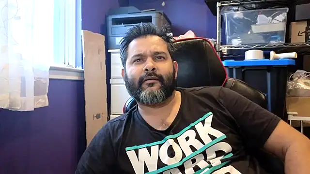 Snapshot of Sakhtlaundaz chatting on March 2026 10:15:01 PM Sakhtlaundaz online show from March 2026 10:15:01 PM