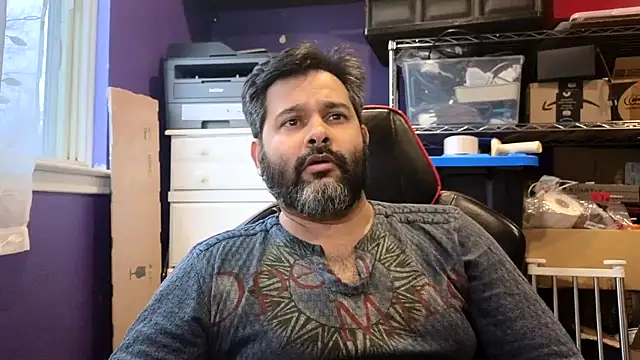 Snapshot of Sakhtlaundaz chatting on March 2026 12:42:01 PM Sakhtlaundaz online show from March 2026 12:42:01 PM