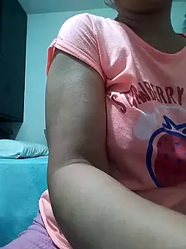 lolo890 online show from April 2026 02:10:01 PM