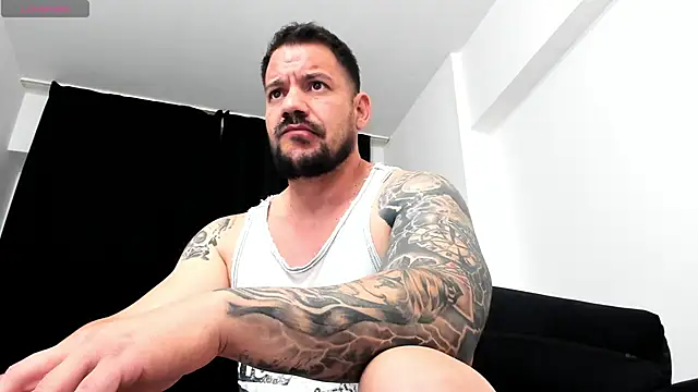 musclemonster31 online show from September 2025 02:00:02 PM