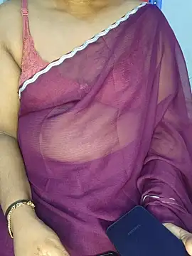 Snapshot of Malluivaniya chatting on June 2026 05:51:01 PM Malluivaniya online show from June 2026 05:51:01 PM