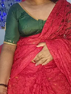 Snapshot of Malluivaniya chatting on July 2026 06:09:01 AM Malluivaniya online show from July 2026 06:09:01 AM