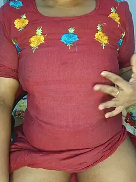 Snapshot of Malluivaniya chatting on July 2026 05:03:02 AM Malluivaniya online show from July 2026 05:03:02 AM