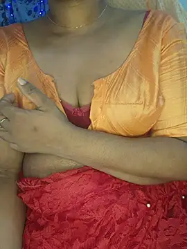 Snapshot of Malluivaniya chatting on July 2026 06:27:02 AM Malluivaniya online show from July 2026 06:27:02 AM