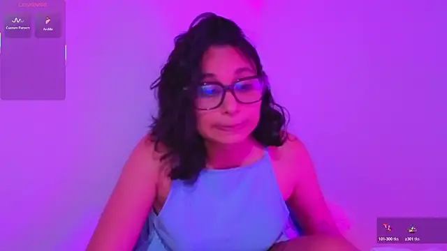 Cuteprincess21 online show from October 2025 11:46:01 PM