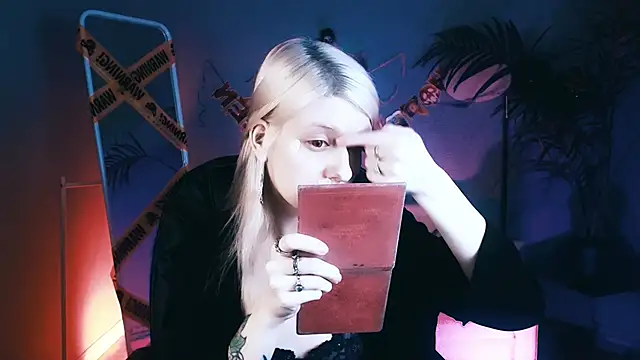 Snapshot of Noah_ElmerX chatting on November 2025 09:28:01 PM Noah ElmerX online show from November 2025 09:28:01 PM