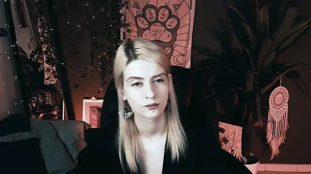 Snapshot of Noah_ElmerX chatting on November 2025 06:07:02 PM Noah ElmerX online show from November 2025 06:07:02 PM