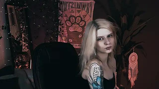 Snapshot of Noah_ElmerX chatting on November 2025 05:11:01 PM Noah ElmerX online show from November 2025 05:11:01 PM