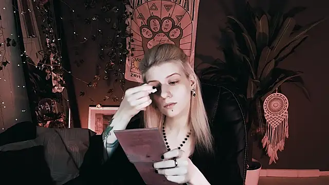 Snapshot of Noah_ElmerX chatting on November 2025 05:31:01 PM Noah ElmerX online show from November 2025 05:31:01 PM