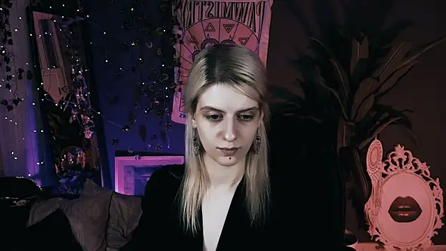 Snapshot of Noah_ElmerX chatting on December 2025 05:21:02 PM Noah ElmerX online show from December 2025 05:21:02 PM