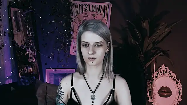 Snapshot of Noah_ElmerX chatting on December 2025 03:06:01 PM Noah ElmerX online show from December 2025 03:06:01 PM