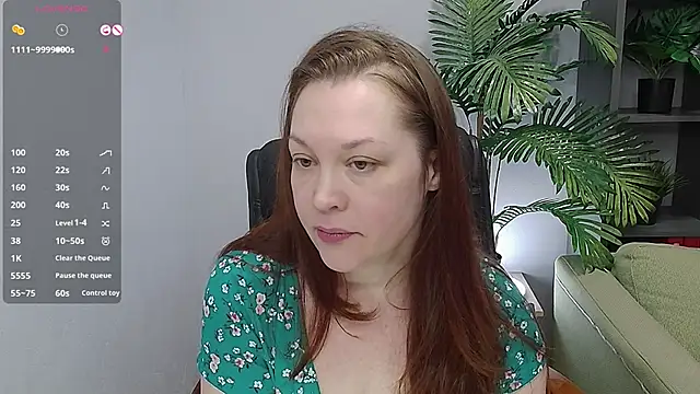 CutieGinger online show from November 2025 12:37:01 PM