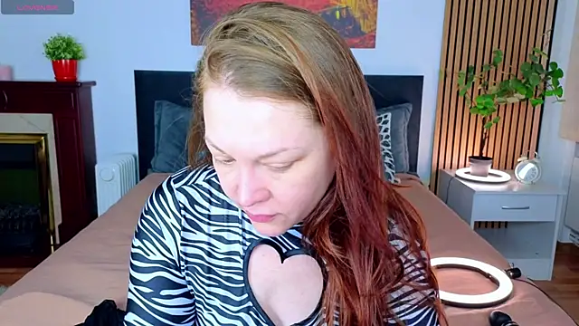 CutieGinger online show from December 2025 03:10:01 PM