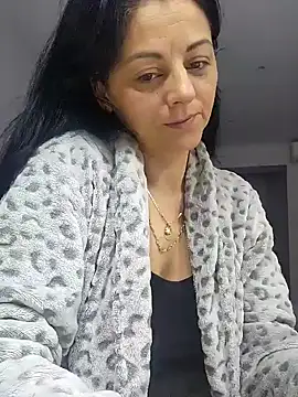 Snapshot of bruneta_sexy23 chatting on December 2024 06:07:02 AM bruneta sexy23 online show from December 2024 06:07:02 AM