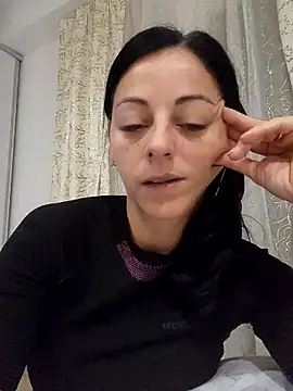 bruneta sexy23 online show from November 2025 04:56:01 AM