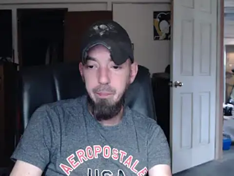 Snapshot of pensguy30 chatting on December 2024 07:36:01 PM pensguy30 online show from December 2024 07:36:01 PM