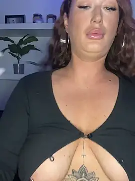 Snapshot of MissyLeeX chatting on March 2025 03:39:01 PM MissyLeeX online show from March 2025 03:39:01 PM