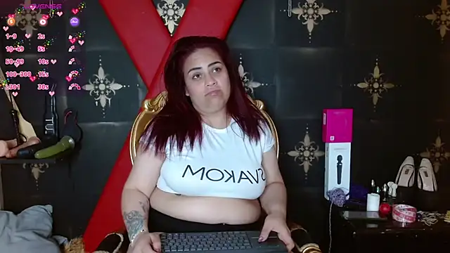 jolie colette online show from February 2026 08:05:01 PM