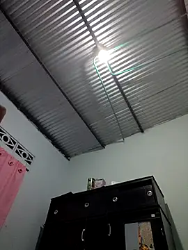 Snapshot of Bellota_22_Fuckme chatting on September 2025 08:19:01 AM Bellota 22 Fuckme online show from September 2025 08:19:01 AM