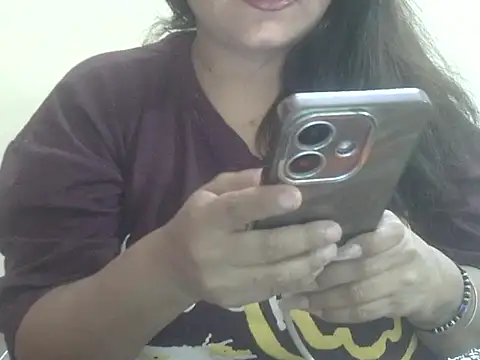 Lusty Wife1 online show from April 2026 10:12:01 PM