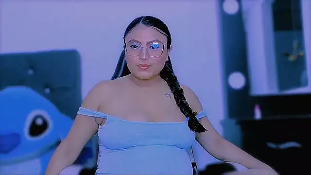 KathieBurning online show from November 2025 07:59:02 PM