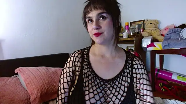 Snapshot of collette_beaufoy_ chatting on May 2026 07:04:02 AM collette beaufoy online show from May 2026 07:04:02 AM