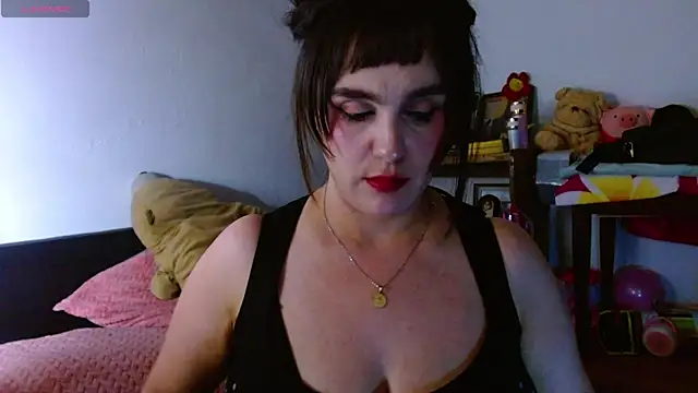 Snapshot of collette_beaufoy_ chatting on July 2026 01:35:01 AM collette beaufoy online show from July 2026 01:35:01 AM