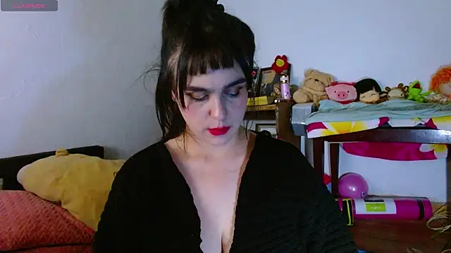 Snapshot of collette_beaufoy_ chatting on July 2026 12:30:01 PM collette beaufoy online show from July 2026 12:30:01 PM