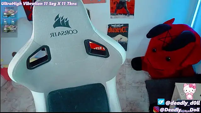 Snapshot of Deadly_Doll chatting on April 2026 08:39:01 PM Deadly Doll online show from April 2026 08:39:01 PM