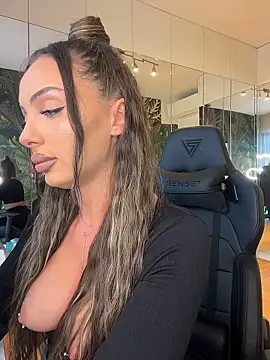 MileySin1111 online show from January 2026 01:58:01 PM