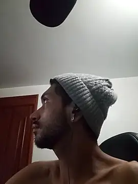 Snapshot of Aron_Baylor chatting on March 2026 08:37:01 AM Aron Baylor online show from March 2026 08:37:01 AM