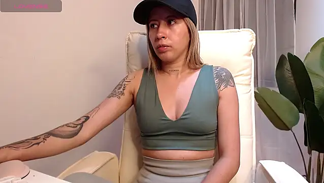 marthina thompsson online show from June 2026 01:01:02 PM