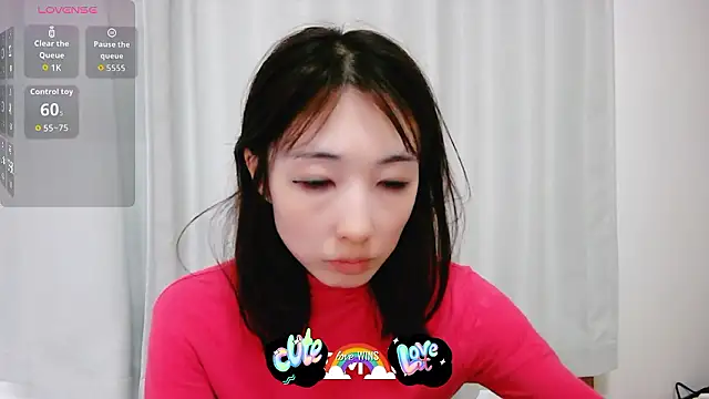 Snapshot of Love_me_Eri_ chatting on October 2025 04:42:01 AM Love me Eri  online show from October 2025 04:42:01 AM