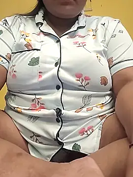 flamingoss online show from November 2025 07:35:02 PM