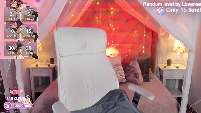 Ellie Jhonson   online show from January 2025 02:47:01 PM