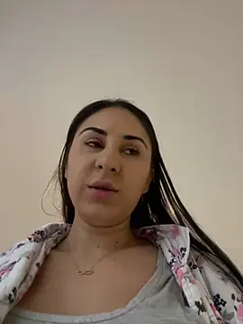 Snapshot of JenniferEdith chatting on December 2024 07:05:02 AM JenniferEdith online show from December 2024 07:05:02 AM