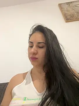 Snapshot of JenniferEdith chatting on December 2024 08:00:01 AM JenniferEdith online show from December 2024 08:00:01 AM