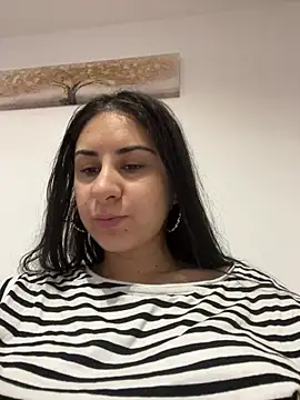 Snapshot of JenniferEdith chatting on January 2025 11:20:02 AM JenniferEdith online show from January 2025 11:20:02 AM