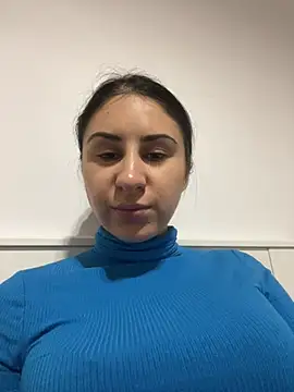 Snapshot of JenniferEdith chatting on February 2025 04:14:01 PM JenniferEdith online show from February 2025 04:14:01 PM