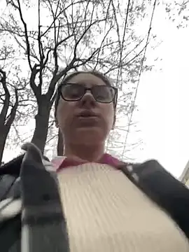 Snapshot of JenniferEdith chatting on March 2025 05:11:01 AM JenniferEdith online show from March 2025 05:11:01 AM