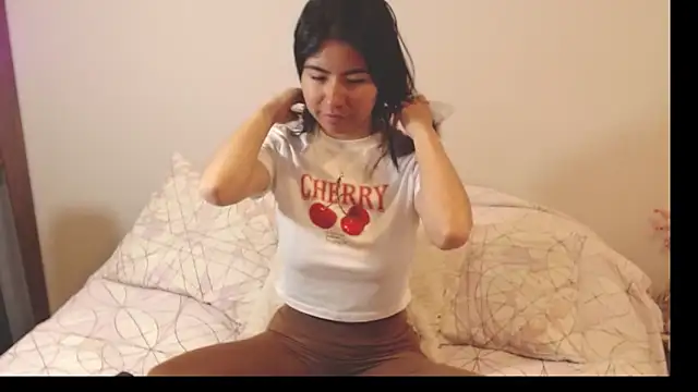 alice middlee online show from November 2025 01:33:02 PM