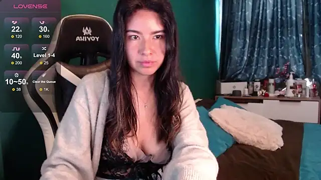 Snapshot of alice_middlee chatting on April 2026 03:21:01 PM alice middlee online show from April 2026 03:21:01 PM