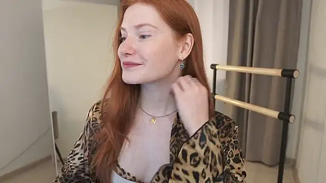 FiaMoor online show from October 2025 12:06:01 PM