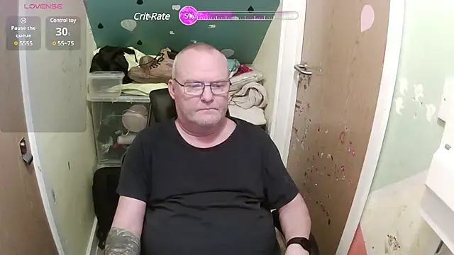 Snapshot of FriendlyDave chatting on January 2025 04:51:02 PM FriendlyDave online show from January 2025 04:51:02 PM