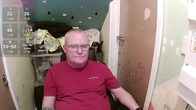 Snapshot of FriendlyDave chatting on February 2025 02:26:02 PM FriendlyDave online show from February 2025 02:26:02 PM