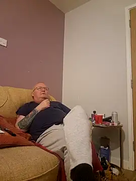 Snapshot of FriendlyDave chatting on March 2025 10:16:02 PM FriendlyDave online show from March 2025 10:16:02 PM